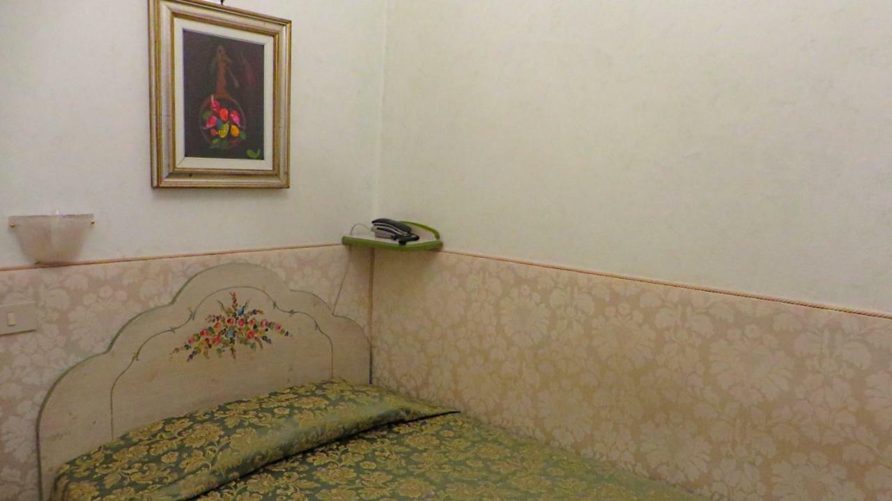 Hotel San Salvador Basic & Local 2 Stars Hotel Venice
